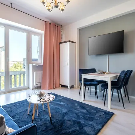 Bright And Cozy In The Center Apartment Bucharest